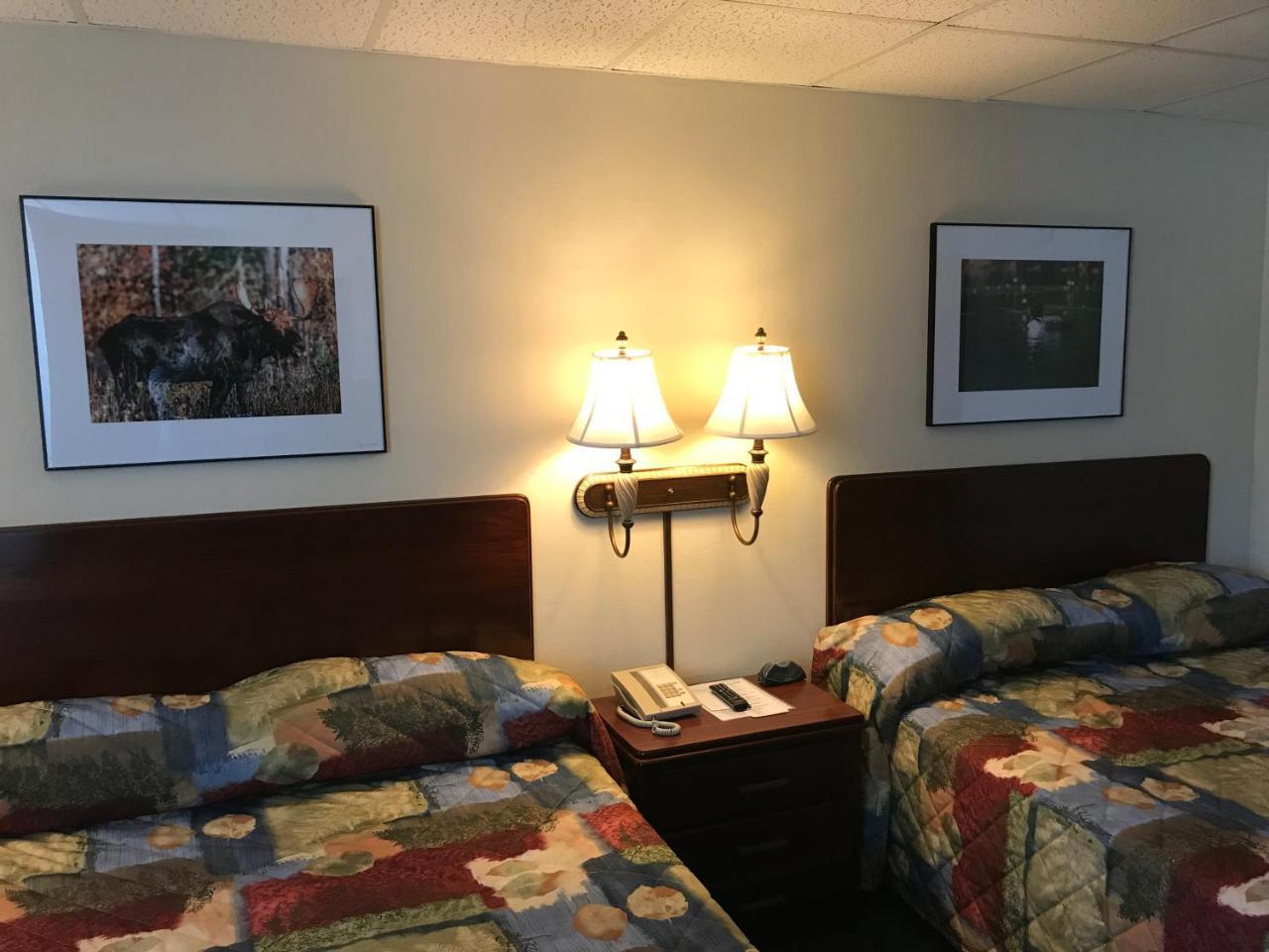 Baxter Park Inn Millinocket Exterior photo